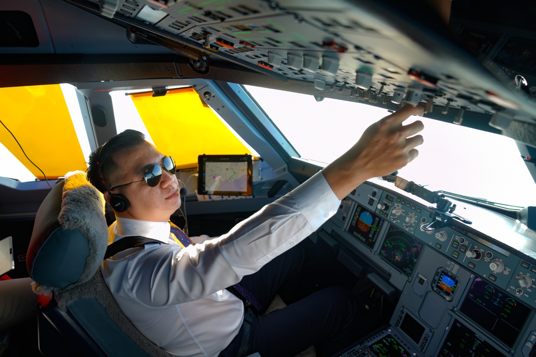 Vietjet cất n&oacute;c hangar chuẩn quốc tế, khai trương chuyến bay tới Cảng HKQT Long Th&agrave;nh- Ảnh 5.