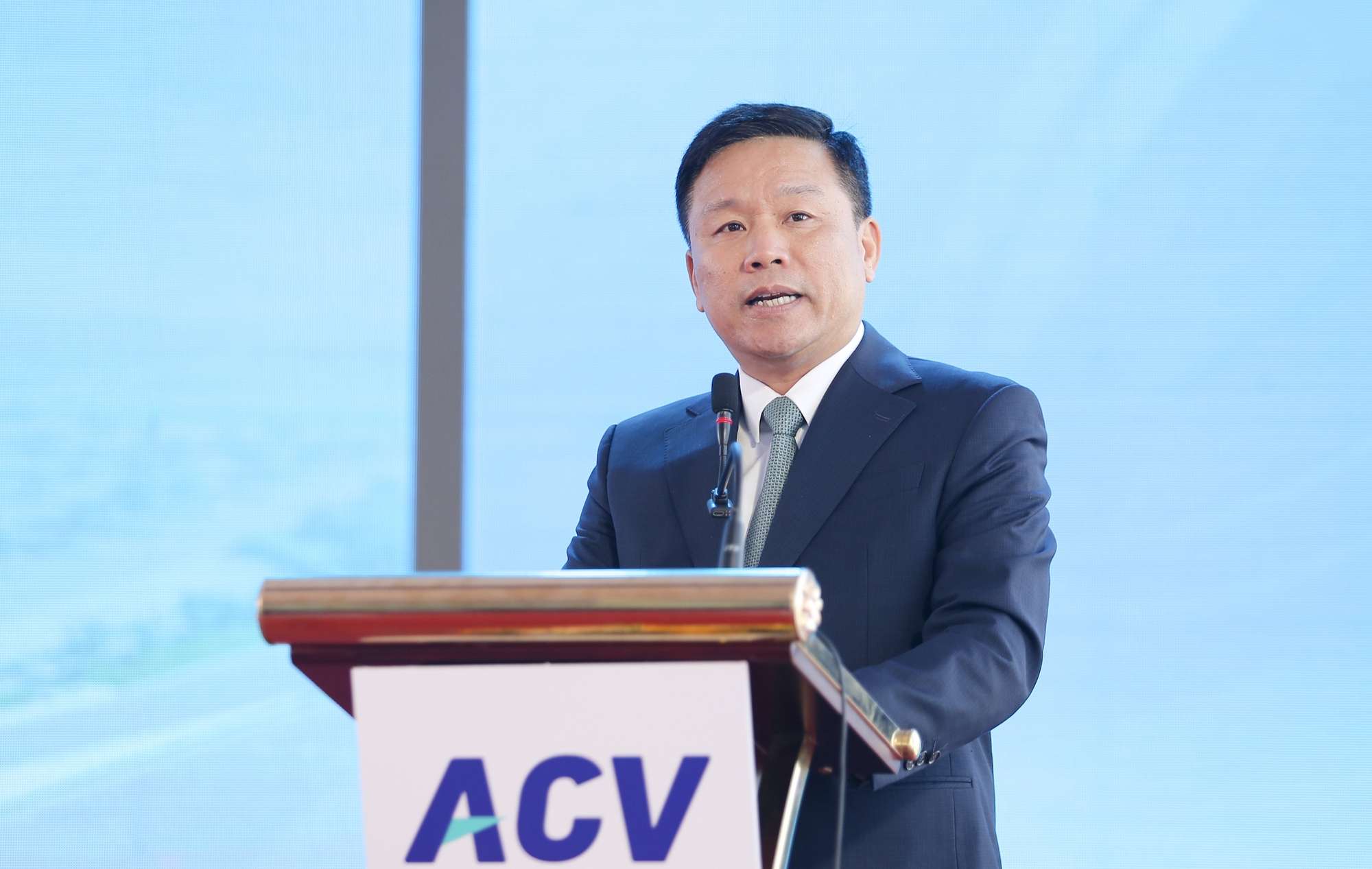 Người d&acirc;n vui mừng, phấn khởi khi s&acirc;n bay Vinh khai th&aacute;c trở lại- Ảnh 7.