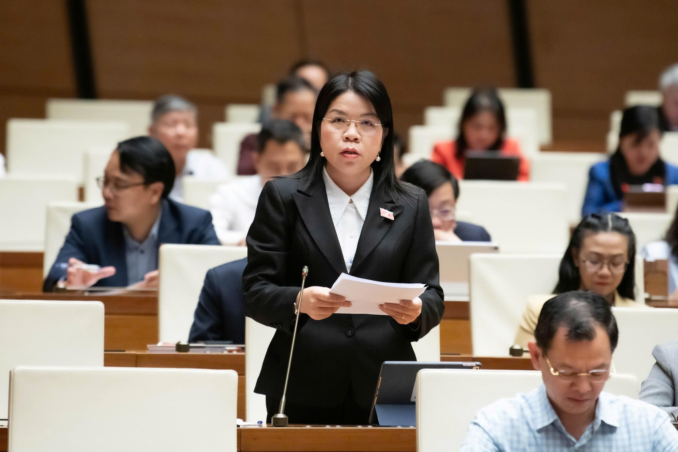 Không thể đưa tiếng Anh thành ngôn ngữ thứ hai trong trường học nếu thiếu giáo viên- Ảnh 3. Không thể đưa tiếng Anh thành ngôn ngữ thứ hai trong trường học nếu thiếu giáo viên- Ảnh 3.