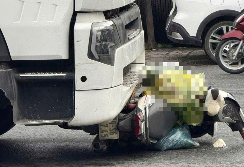 Hiện trường vụ tai nạn giao thông thương tâm - Ảnh: Đức Tùy. Hiện trường vụ tai nạn giao thông thương tâm - Ảnh: Đức Tùy.