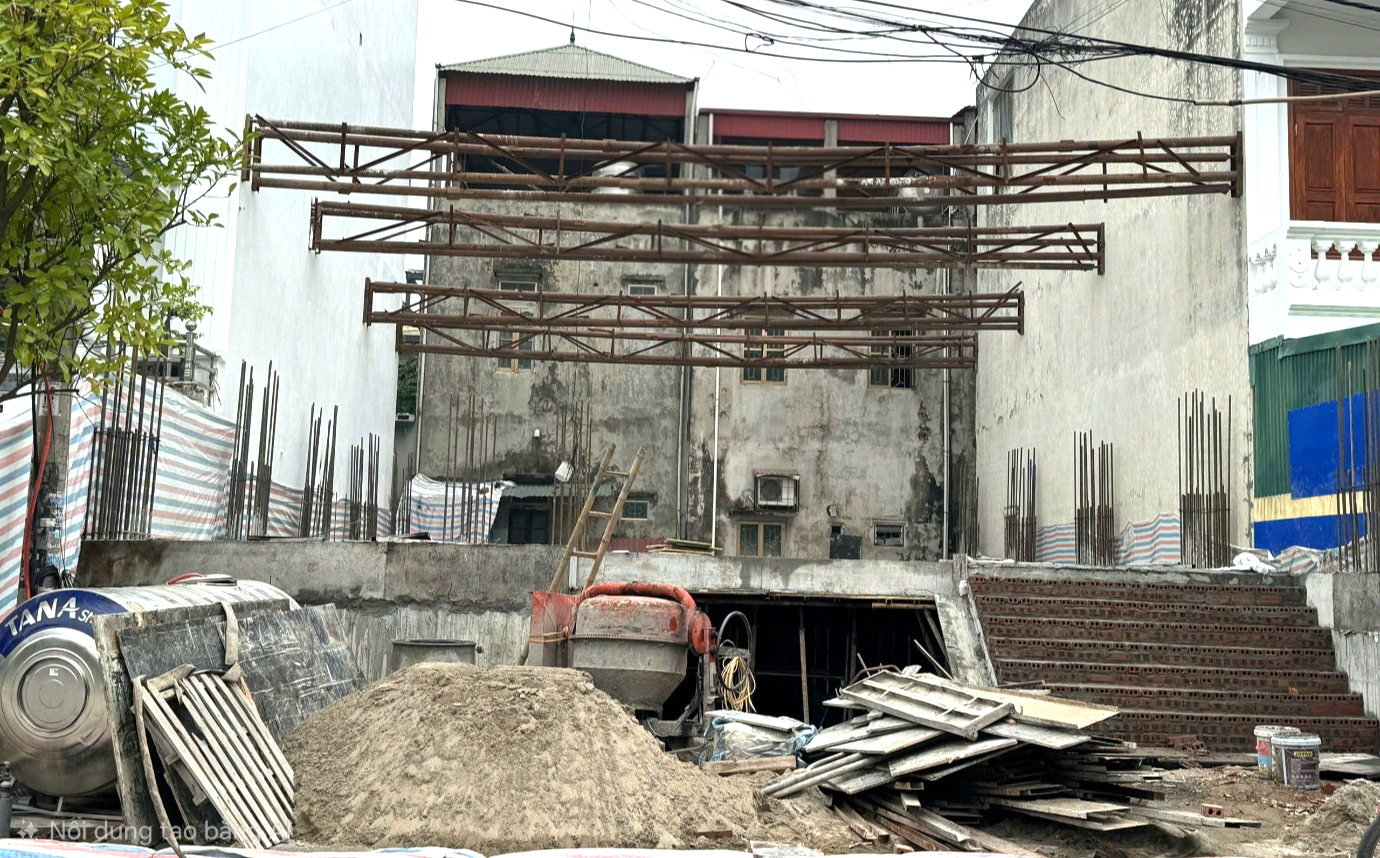 Ninh Bình: Tăng cường quản lý trật tự xây dựng, siết chặt cấp phép trên địa bàn- Ảnh 4.