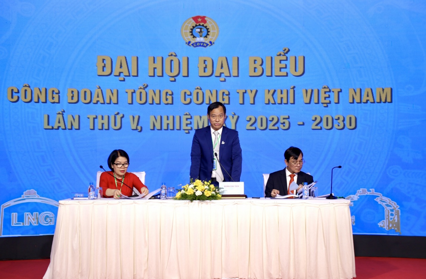 Công đoàn PV GAS nhiệm kỳ 2025 - 2030: Đoàn kết, Dân chủ, Kỷ cương, Đổi mới, Phát triển- Ảnh 2. Công đoàn PV GAS nhiệm kỳ 2025 - 2030: Đoàn kết, Dân chủ, Kỷ cương, Đổi mới, Phát triển- Ảnh 2.