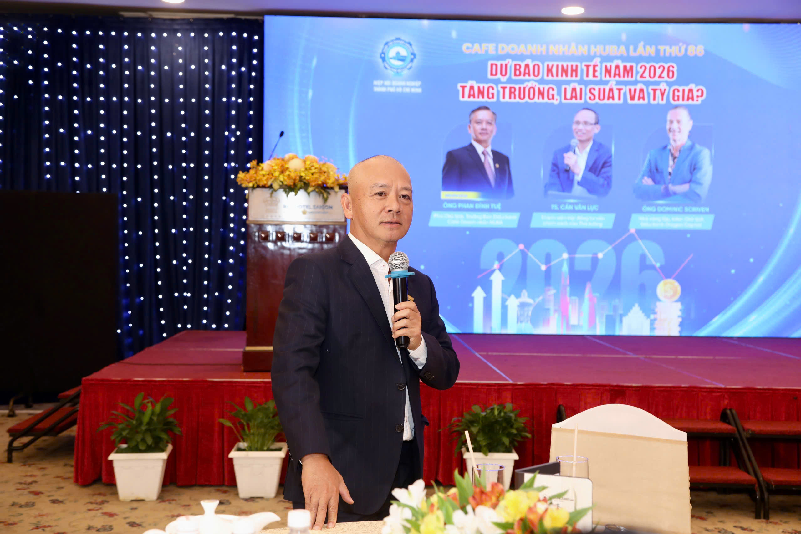 Hệ số K chưa hợp lý tạo ra áp lực đẩy giá căn hộ vượt xa khả năng của người mua- Ảnh 1. Hệ số K chưa hợp lý tạo ra áp lực đẩy giá căn hộ vượt xa khả năng của người mua- Ảnh 1.