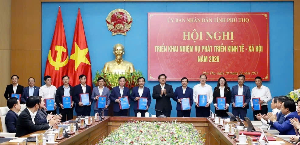 Phú Thọ: Ban Quản lý các KCN quyết liệt triển khai nhiệm vụ, tạo đột phá thu hút đầu tư- Ảnh 3. Phú Thọ: Ban Quản lý các KCN quyết liệt triển khai nhiệm vụ, tạo đột phá thu hút đầu tư- Ảnh 3.