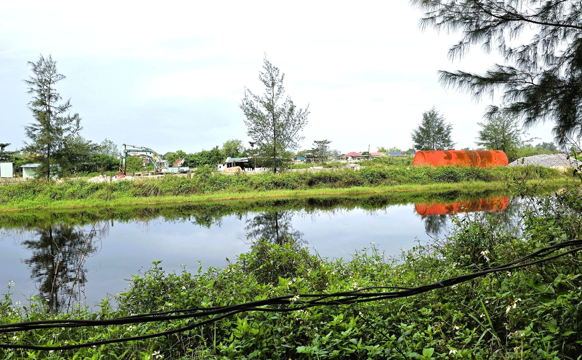 Cận cảnh dự &aacute;n 600 tỷ đồng ở Quảng Trị c&ograve;n ngổn ngang, kh&oacute; ho&agrave;n th&agrave;nh trong năm 2025- Ảnh 4.