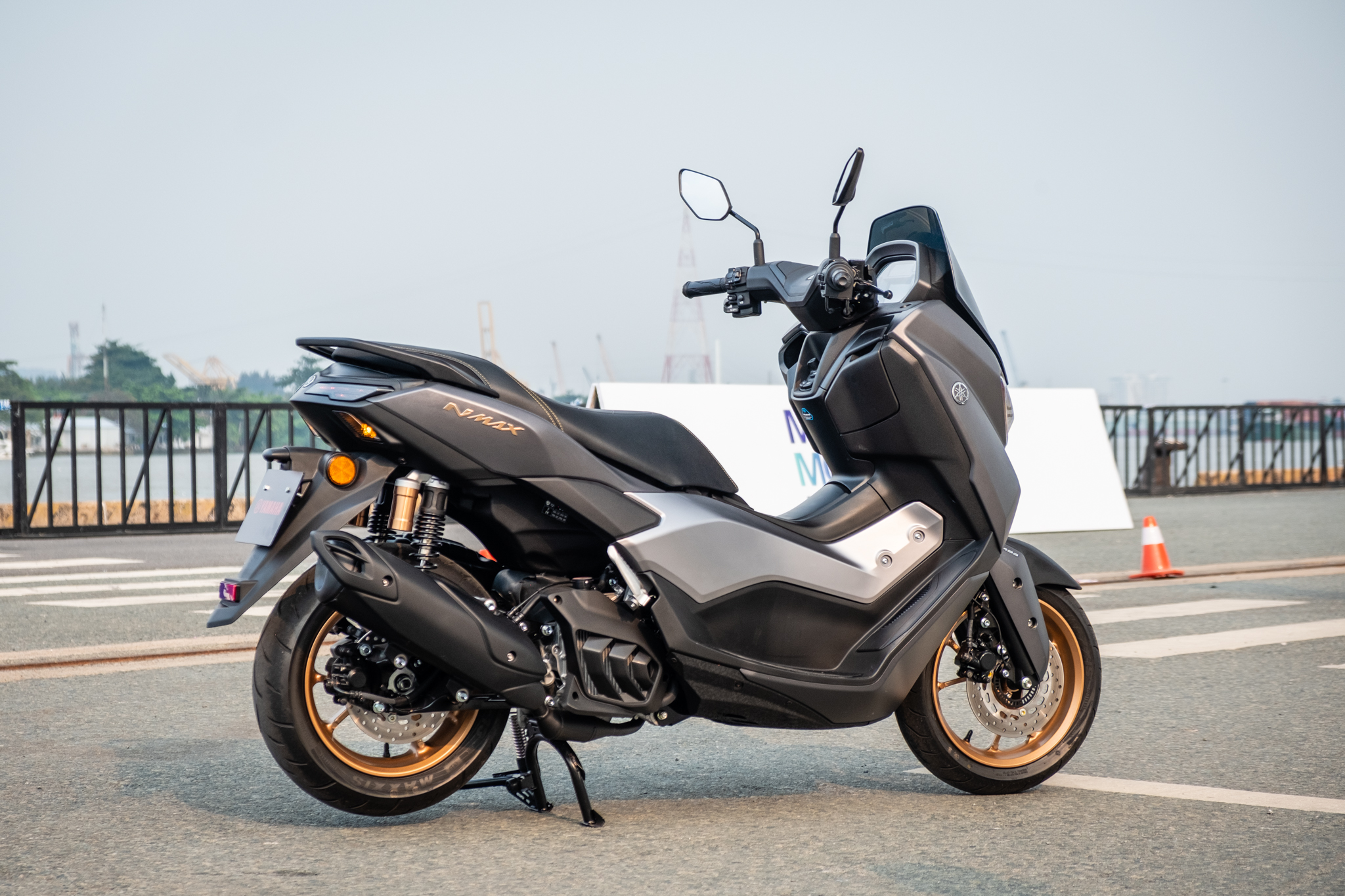 Yamaha NMAX 2025 ra mắt, giá từ 69 triệu đồng- Ảnh 2.