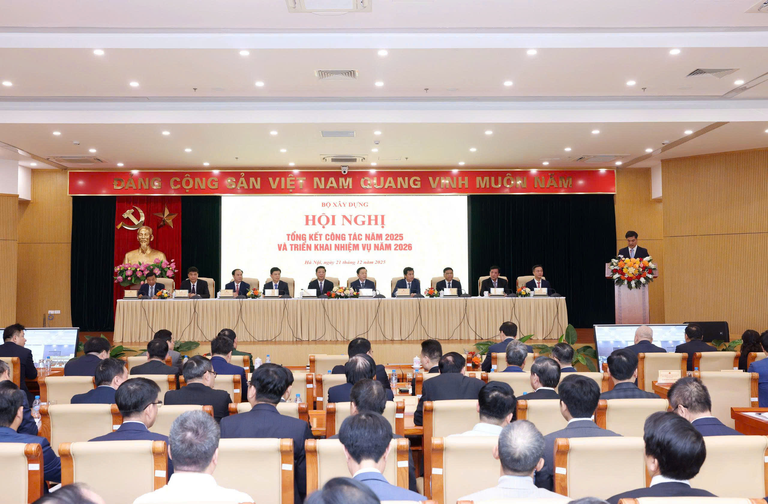 Nhiều cơ chế, chính sách đột phá phát triển nhà và thị trường bất động sản- Ảnh 1. Nhiều cơ chế, chính sách đột phá phát triển nhà và thị trường bất động sản- Ảnh 1.