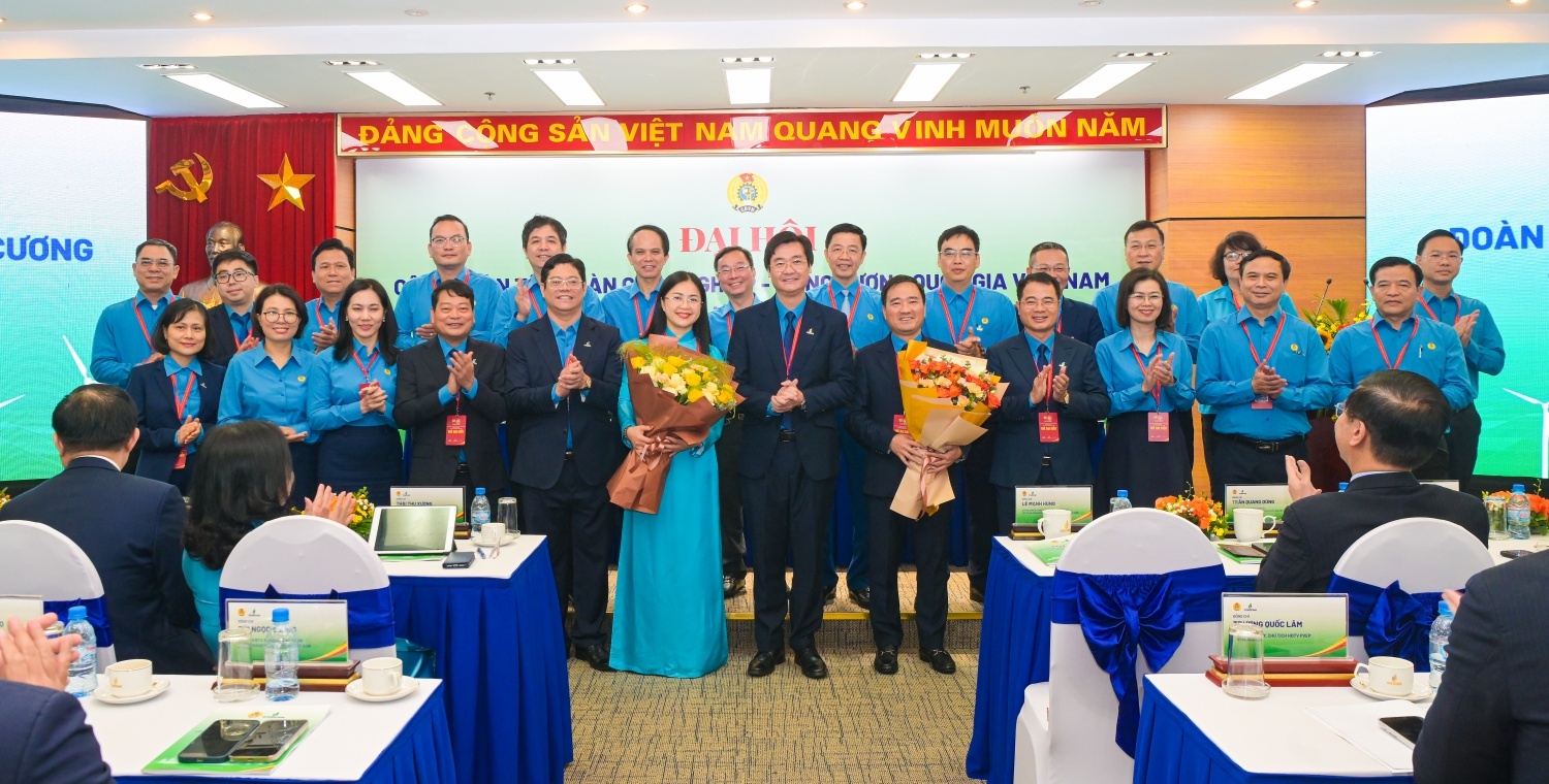 Công đoàn Petrovietnam tiếp tục đồng hành cùng người lao động trong kỷ nguyên mới- Ảnh 2. Công đoàn Petrovietnam tiếp tục đồng hành cùng người lao động trong kỷ nguyên mới- Ảnh 2.