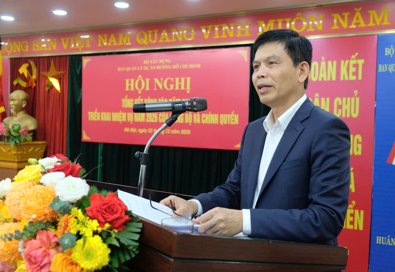 Thứ trưởng L&ecirc; Anh Tuấn: Ban QLDA đường Hồ Ch&iacute; Minh cần tiếp tục tinh - gọn - chuy&ecirc;n nghiệp- Ảnh 1.