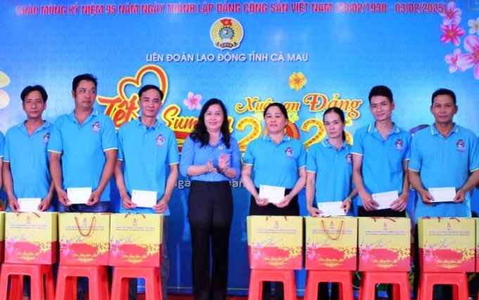 Nhiều hoạt động chăm lo Tết 2026 cho người lao động ở C&agrave; Mau