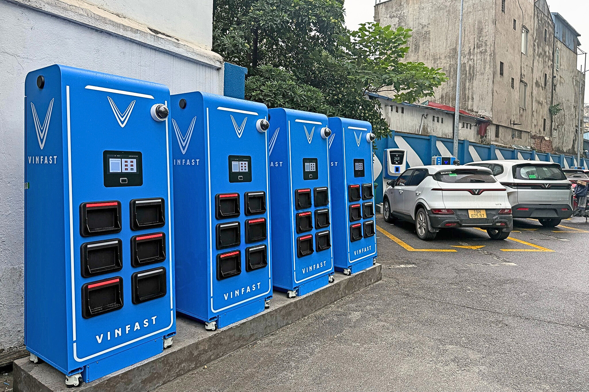 Dịch vụ đổi pin xe máy điện sẵn sàng cho năm 2026- Ảnh 1.