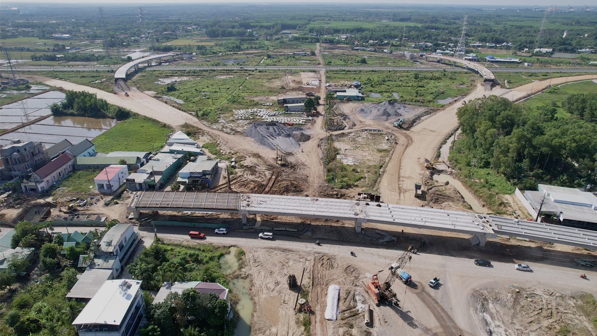 Đồng Nai ph&aacute;t lệnh &ldquo;3 ca, 4 k&iacute;p&rdquo; chạy đua nước r&uacute;t giải ng&acirc;n 3.400 tỷ đồng c&ograve;n lại- Ảnh 1.