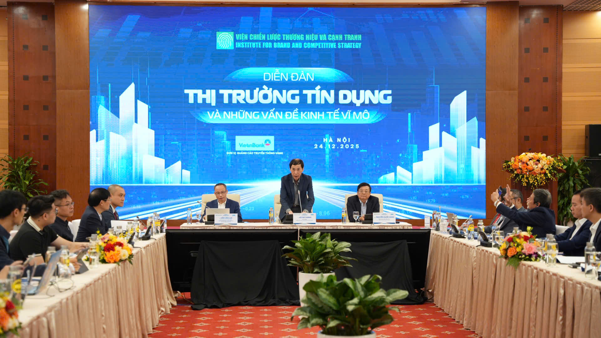 Thận trọng với tăng trưởng t&iacute;n dụng, đa dạng h&oacute;a k&ecirc;nh huy động vốn- Ảnh 1.