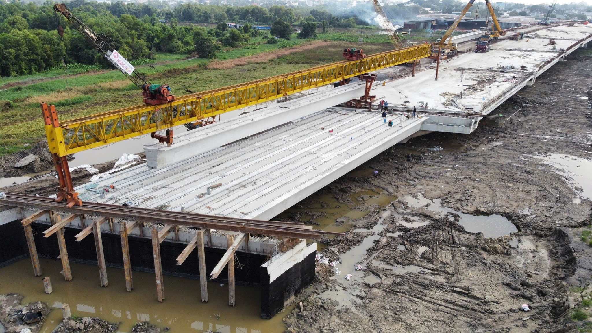 Phương Th&agrave;nh tiếp tục "vươn m&igrave;nh" tr&ecirc;n nhiều c&ocirc;ng tr&igrave;nh giao th&ocirc;ng lớn- Ảnh 2.