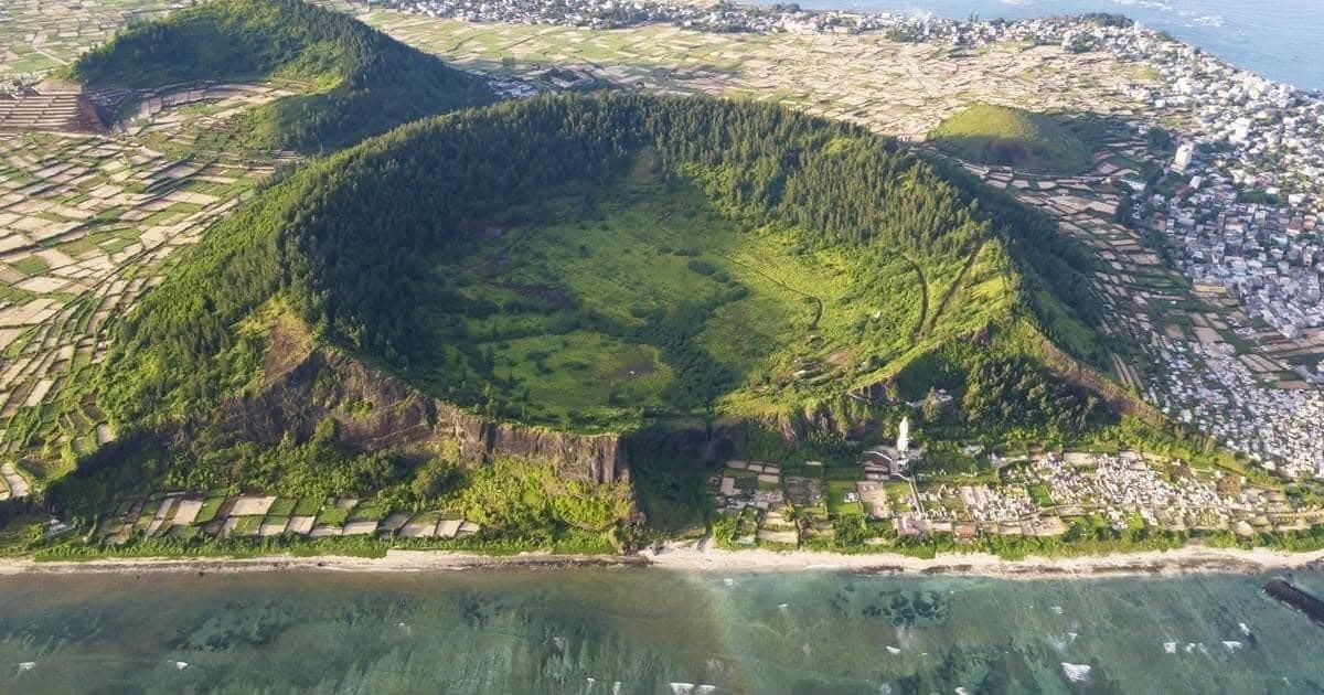 Hạ tầng chắp vá, Lý Sơn khó vươn mình thành khu du lịch quốc gia- Ảnh 6. Hạ tầng chắp vá, Lý Sơn khó vươn mình thành khu du lịch quốc gia- Ảnh 6.