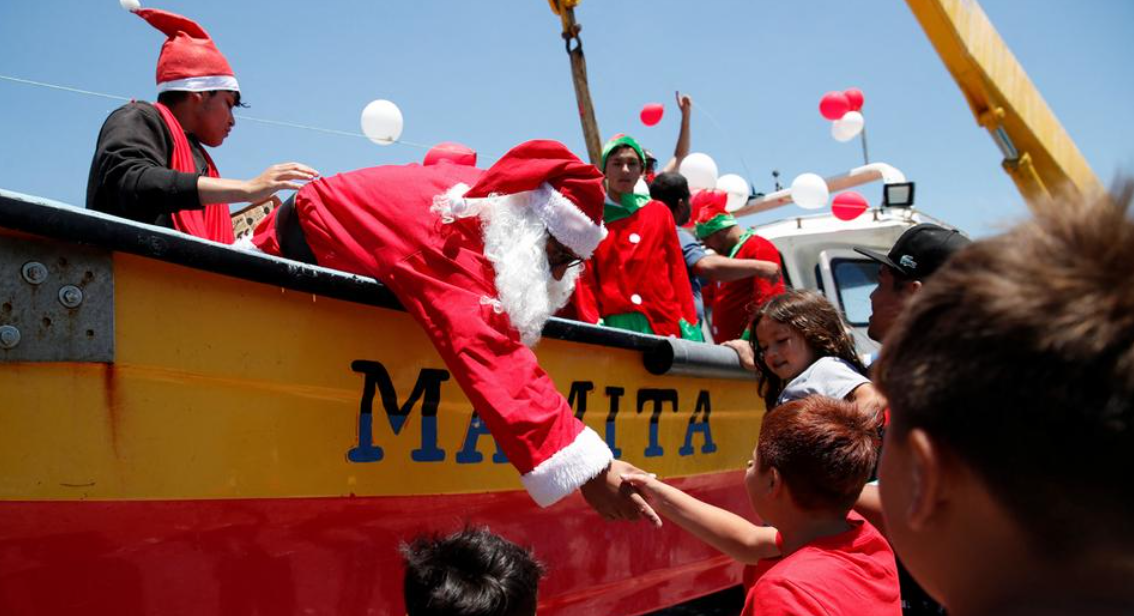 Thế giới rộn ràng mừng Giáng sinh- Ảnh 7. Thế giới rộn ràng mừng Giáng sinh- Ảnh 7.