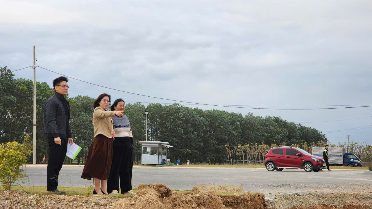 Ph&uacute; Thọ đẩy mạnh GPMB, tạo động lực ph&aacute;t triển c&ocirc;ng nghiệp v&agrave; tăng thu ng&acirc;n s&aacute;ch- Ảnh 3.