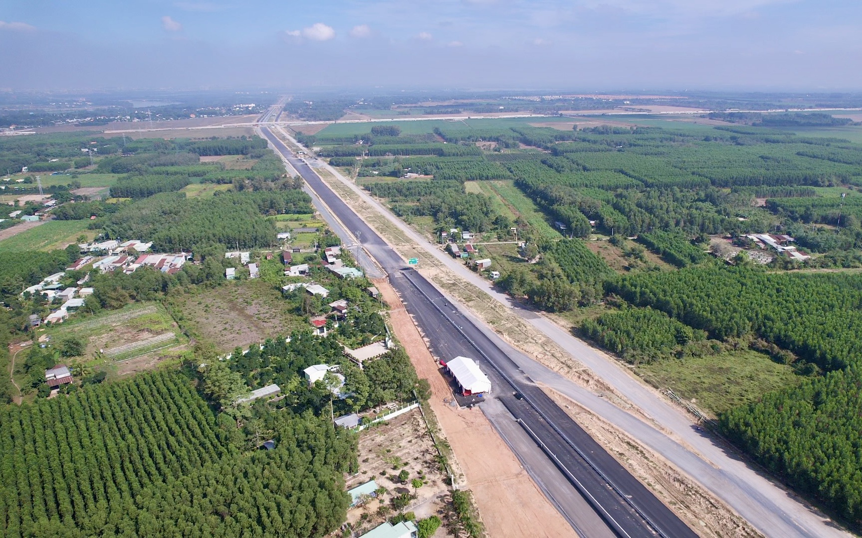 Đồng Nai siết tiến độ 29 dự &aacute;n trọng điểm, ưu ti&ecirc;n hạ tầng kết nối s&acirc;n bay Long Th&agrave;nh