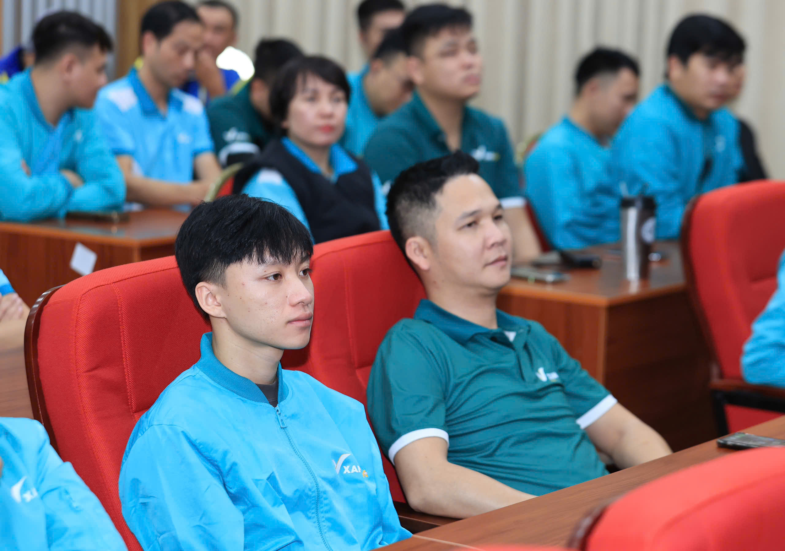 N&acirc;ng tầm văn h&oacute;a giao th&ocirc;ng phải bắt đầu từ chấp h&agrave;nh nghi&ecirc;m ph&aacute;p luật- Ảnh 2.