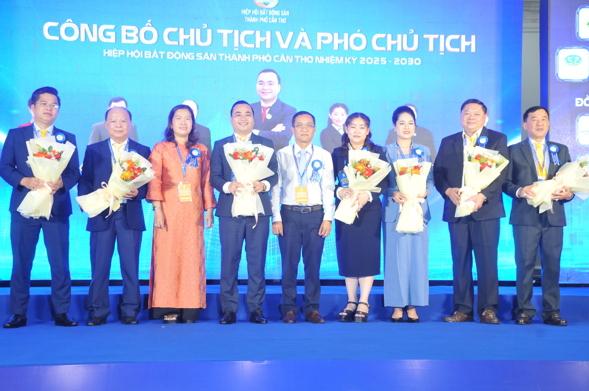 Ông Dương Quốc Thủy tái đắc cử Chủ tịch Hiệp hội Bất động sản TP Cần Thơ- Ảnh 1.