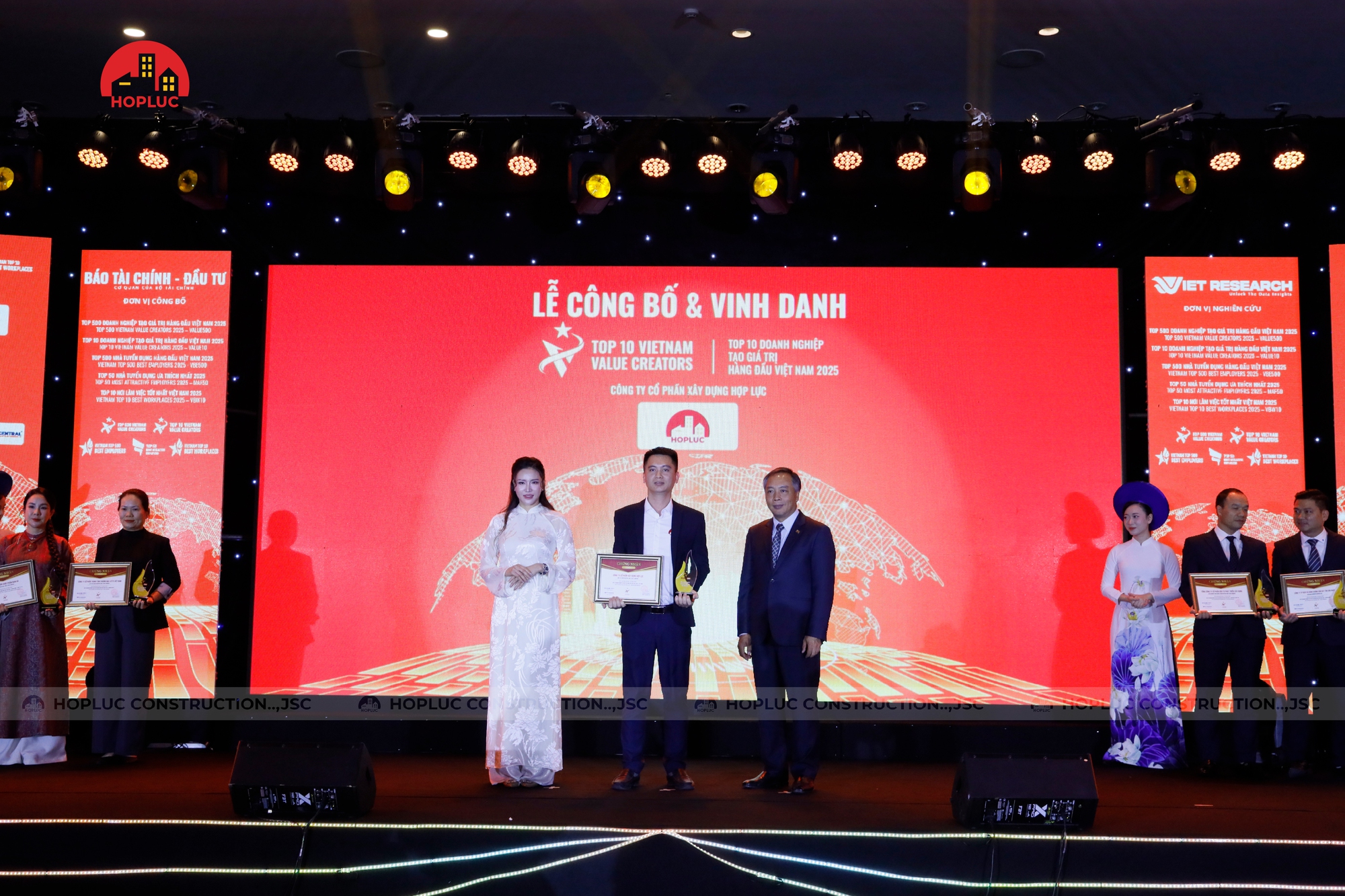 X&acirc;y dựng Hợp Lực ghi dấu ấn Top 10 Doanh nghiệp tạo gi&aacute; trị h&agrave;ng đầu Việt Nam 2025- Ảnh 1.