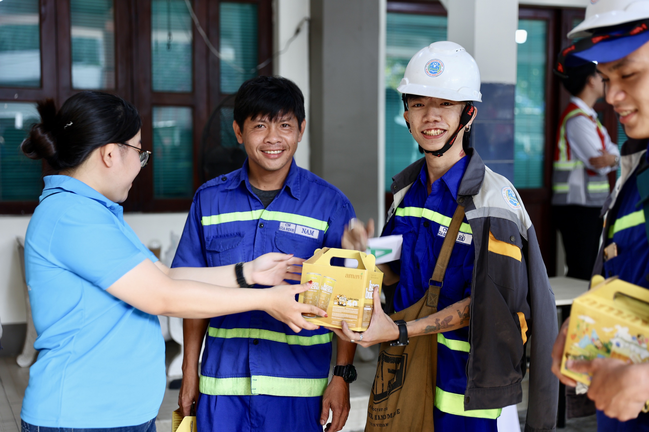 TP.HCM: 500 c&ocirc;ng nh&acirc;n vệ sinh được chăm lo "trọn g&oacute;i" đ&oacute;n Tết 2026- Ảnh 12.