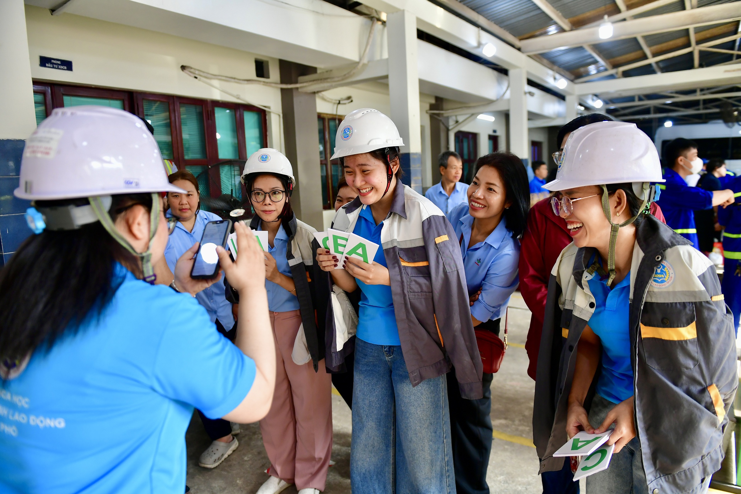 TP.HCM: 500 c&ocirc;ng nh&acirc;n vệ sinh được chăm lo "trọn g&oacute;i" đ&oacute;n Tết 2026- Ảnh 11.