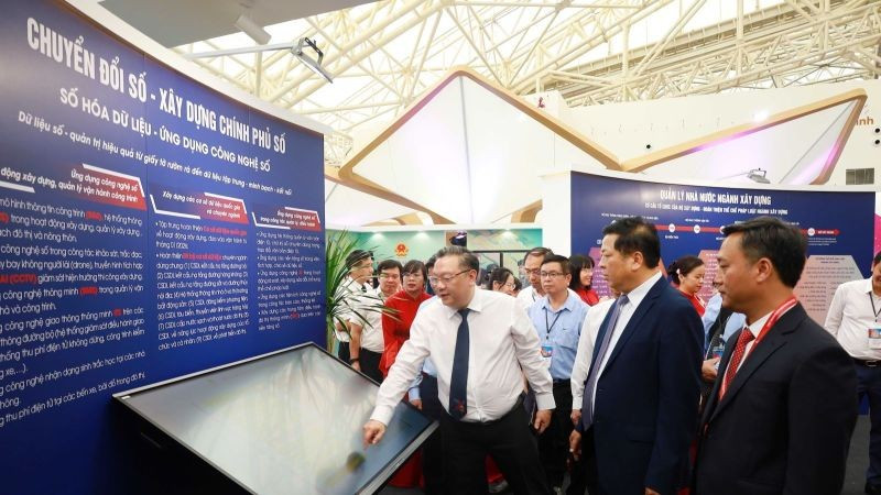 Đảng bộ Bộ X&acirc;y dựng quyết t&acirc;m đổi mới, đồng bộ, đột ph&aacute; th&uacute;c đẩy ph&aacute;t triển hiệu quả- Ảnh 1.