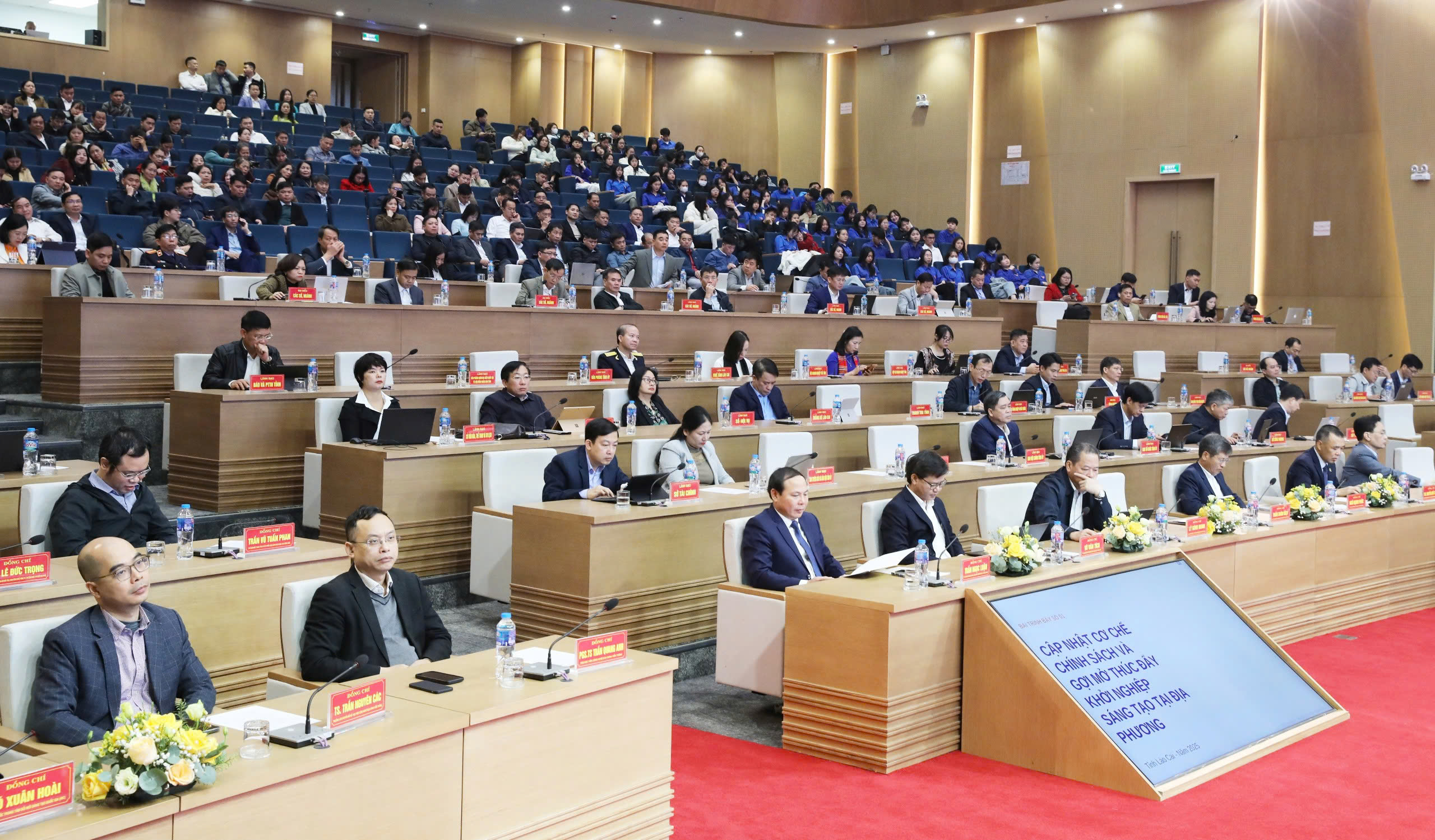 L&agrave;o Cai: Khai mạc tuần lễ khởi nghiệp v&agrave; đổi mới s&aacute;ng tạo- Ảnh 2.