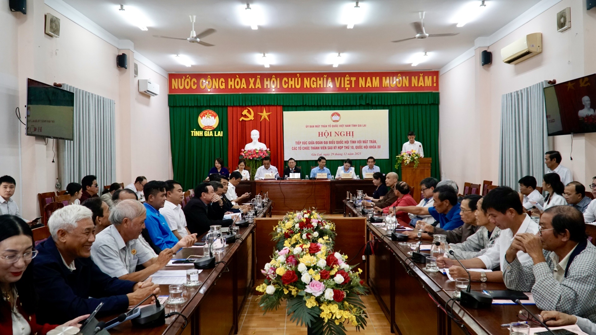 Ph&oacute; Thủ tướng Hồ Đức Phớc: Ho&agrave;n thiện ph&acirc;n cấp, ph&acirc;n quyền v&agrave; quản l&yacute; chặt kh&ocirc;ng gian mạng- Ảnh 3.