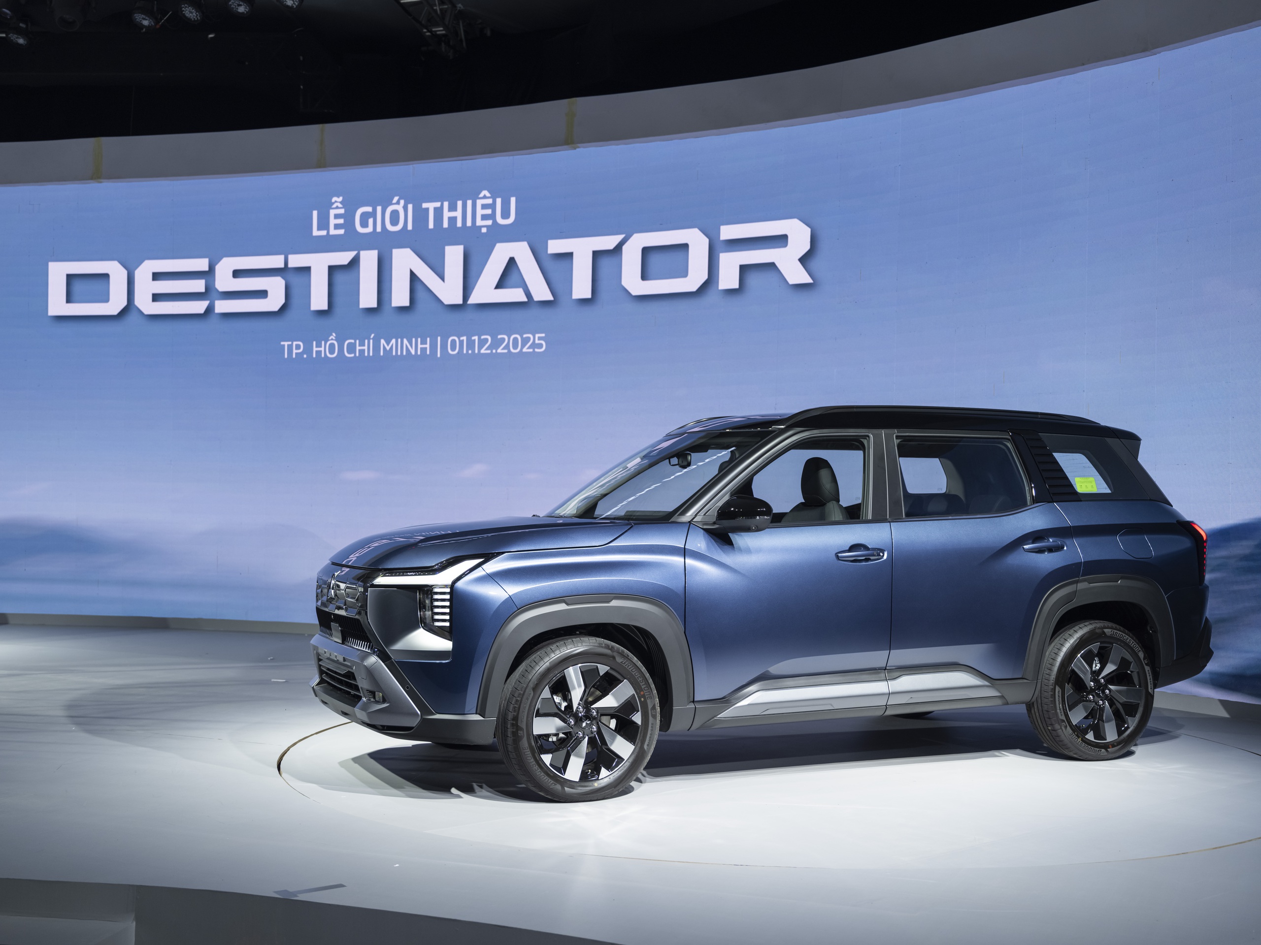 Mitsubishi Destinator mới ra mắt đã giảm giá 50 triệu đồng- Ảnh 1.