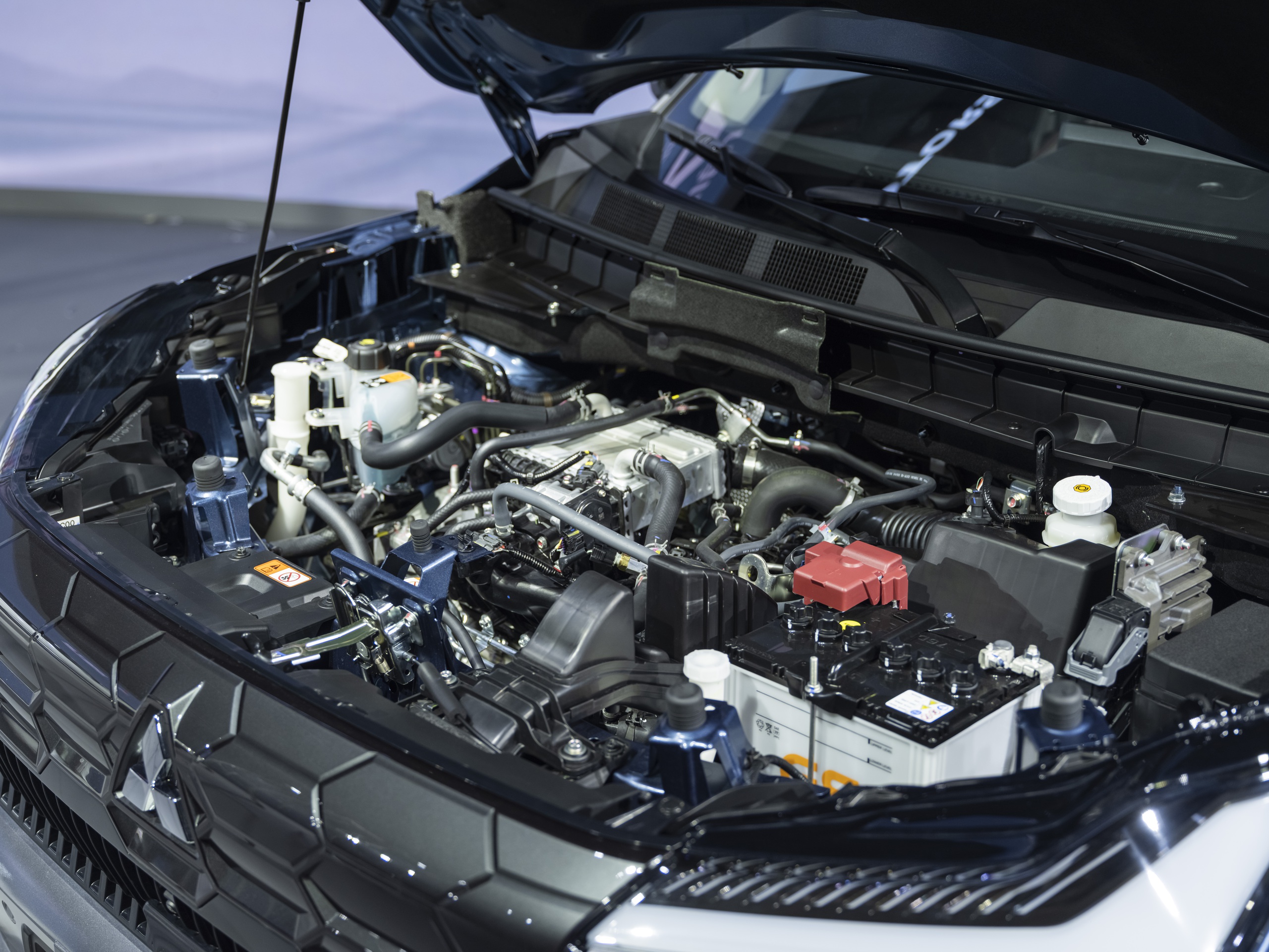 Mitsubishi Destinator có thực sự là đối thủ của Mazda CX5?- Ảnh 7. Mitsubishi Destinator có thực sự là đối thủ của Mazda CX5?- Ảnh 7.