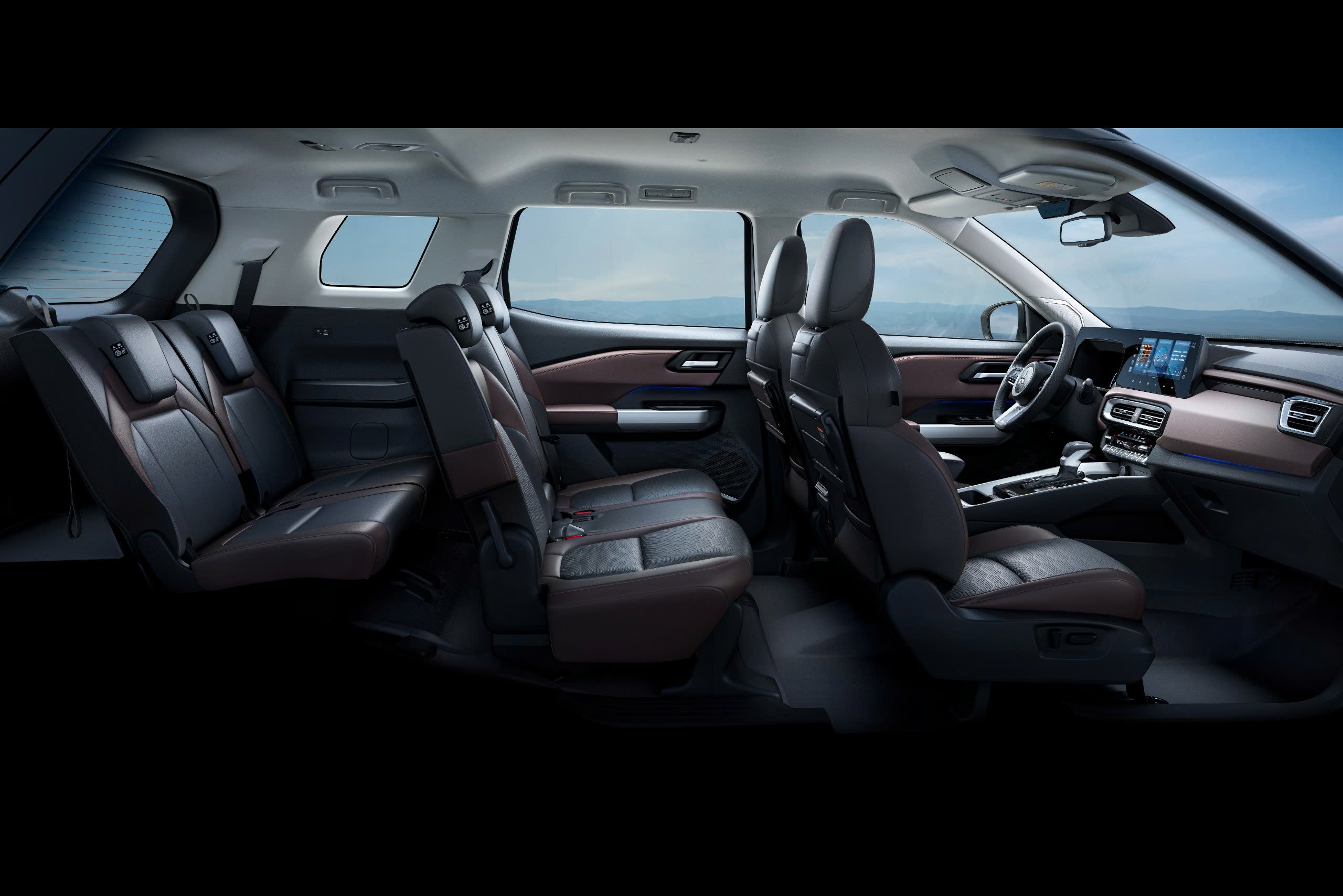 Mitsubishi Destinator có thực sự là đối thủ của Mazda CX5?- Ảnh 5. Mitsubishi Destinator có thực sự là đối thủ của Mazda CX5?- Ảnh 5.