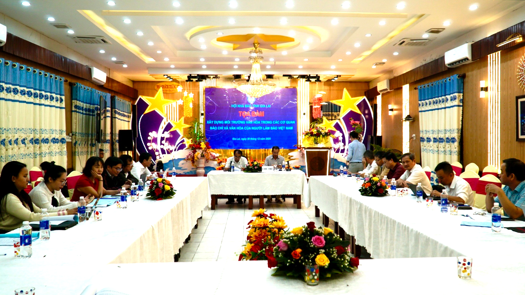 Gia Lai: X&acirc;y dựng m&ocirc;i trường văn h&oacute;a trong c&aacute;c cơ quan b&aacute;o ch&iacute;- Ảnh 2.