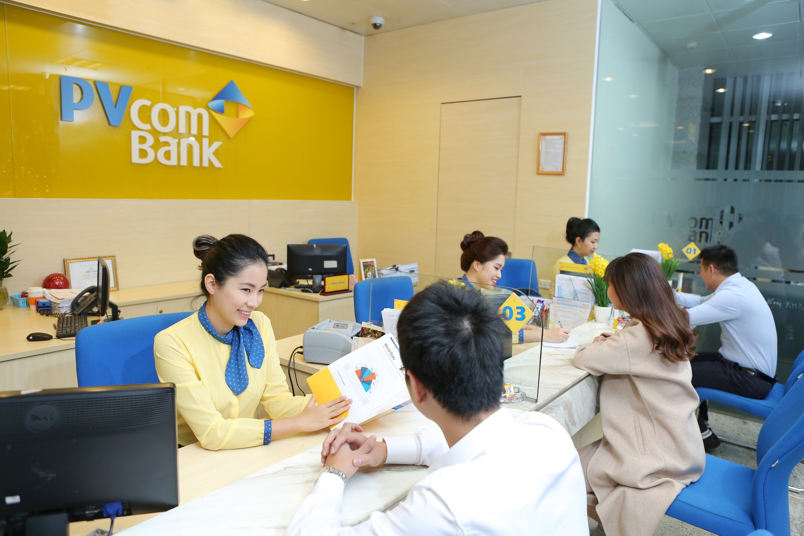 PVcomBank vào Top 100 Nơi làm việc tốt nhất Việt Nam 2025- Ảnh 1. PVcomBank vào Top 100 Nơi làm việc tốt nhất Việt Nam 2025- Ảnh 1.