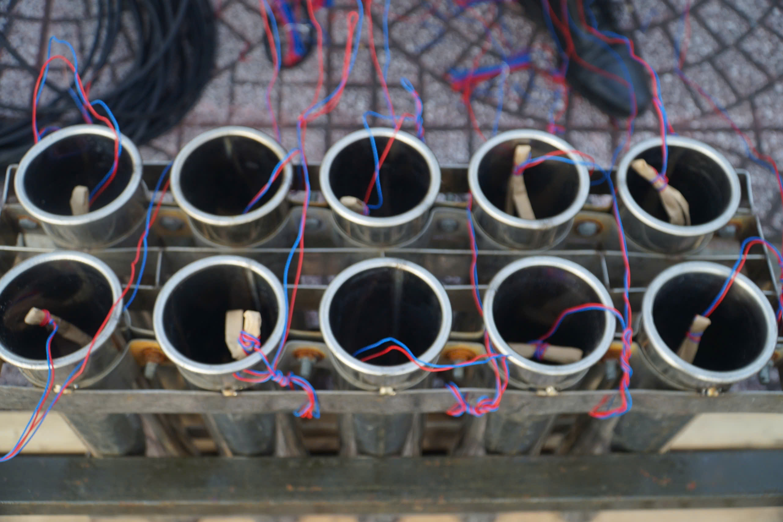 TP.HCM: Ho&agrave;n thiện trận địa ph&aacute;o hoa, sẵn s&agrave;ng đ&oacute;n năm mới 2026- Ảnh 4.