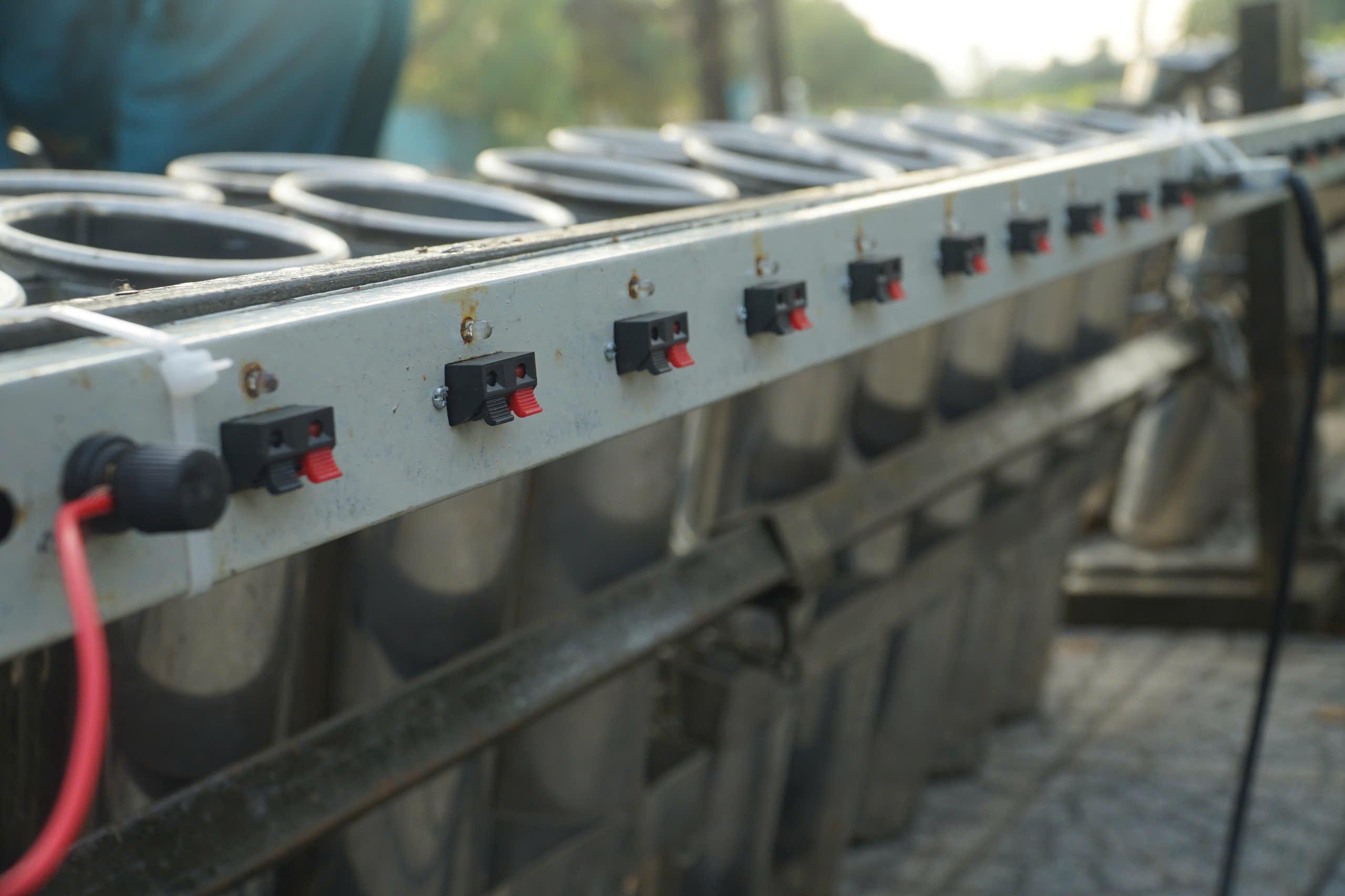 TP.HCM: Ho&agrave;n thiện trận địa ph&aacute;o hoa, sẵn s&agrave;ng đ&oacute;n năm mới 2026- Ảnh 15.