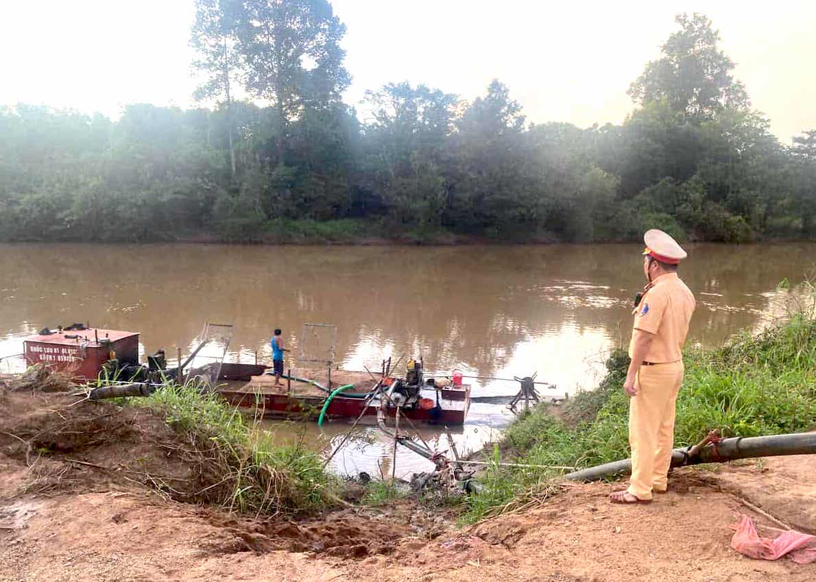 Đắk Lắk: Siết chặt quản lý an toàn giao thông đường thủy- Ảnh 2.