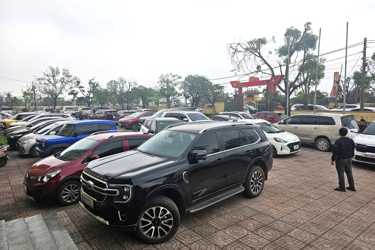 Khu đô thị hơn 10 năm chậm triển khai tại Hà Tĩnh thu hút sự quan tâm khi mở bán trở lại
- Ảnh 3.