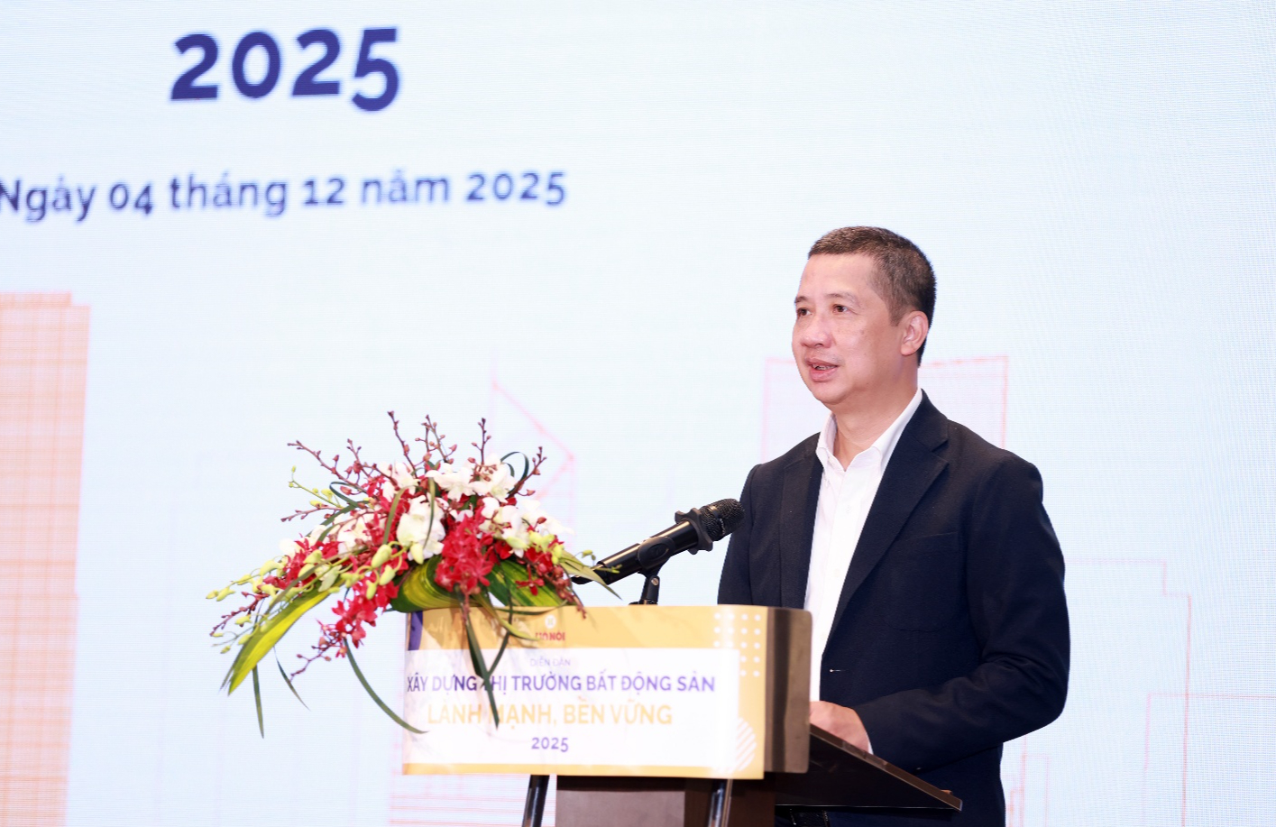 Nguồn cung bất động sản như muối bỏ bể khi nhà đất rơi vào tay giới đầu cơ- Ảnh 1. Nguồn cung bất động sản như muối bỏ bể khi nhà đất rơi vào tay giới đầu cơ- Ảnh 1.