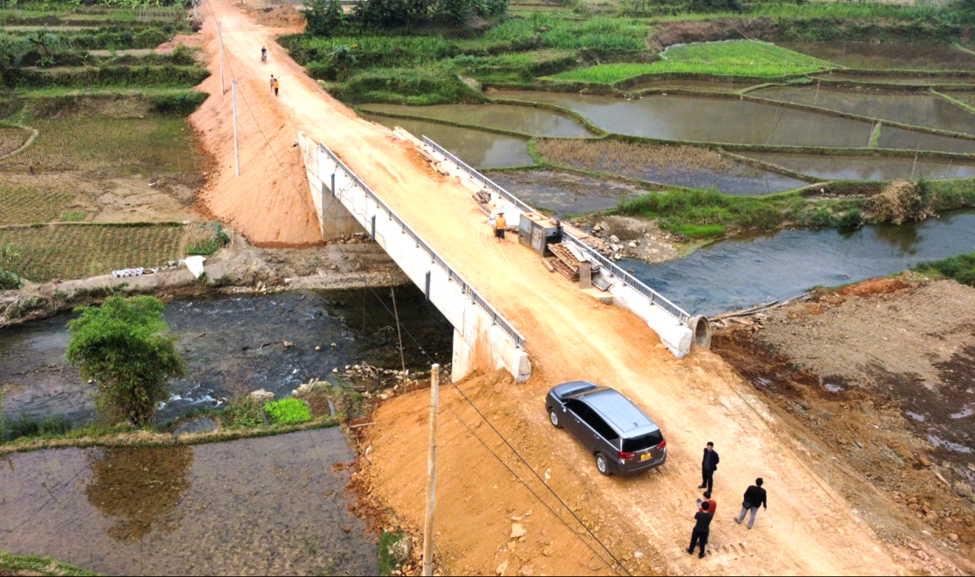 Hàng loạt cầu dân sinh ở Thanh Hóa sẽ hoàn thành trước tết Nguyên đán- Ảnh 1.