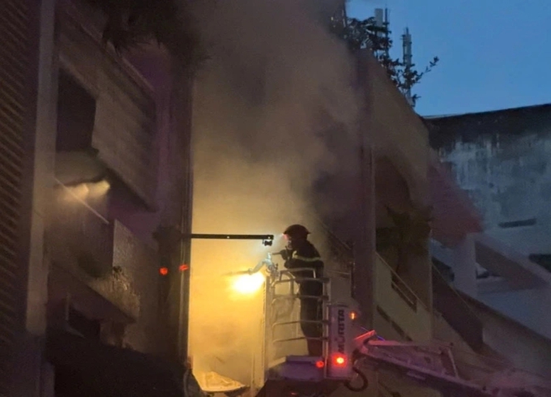 Phó Thủ tướng yêu cầu khẩn trương điều tra vụ cháy làm 4 người tử vong tại TP.HCM- Ảnh 1.