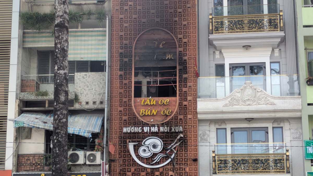 TP.HCM rà soát từng nhà, tháo dỡ “chuồng cọp” sau vụ cháy làm 4 người chết- Ảnh 1.