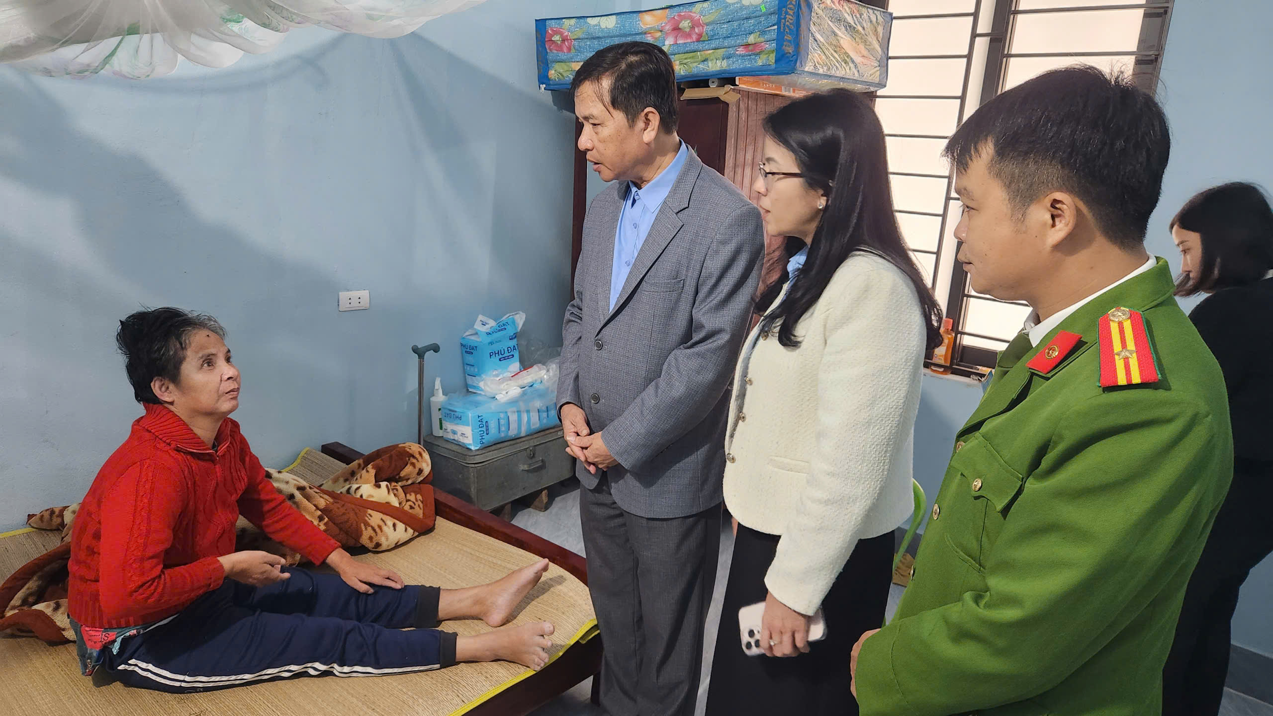 Chia sẻ nỗi đau với nạn nhân TNGT, cảnh tỉnh những người đang sống- Ảnh 1.