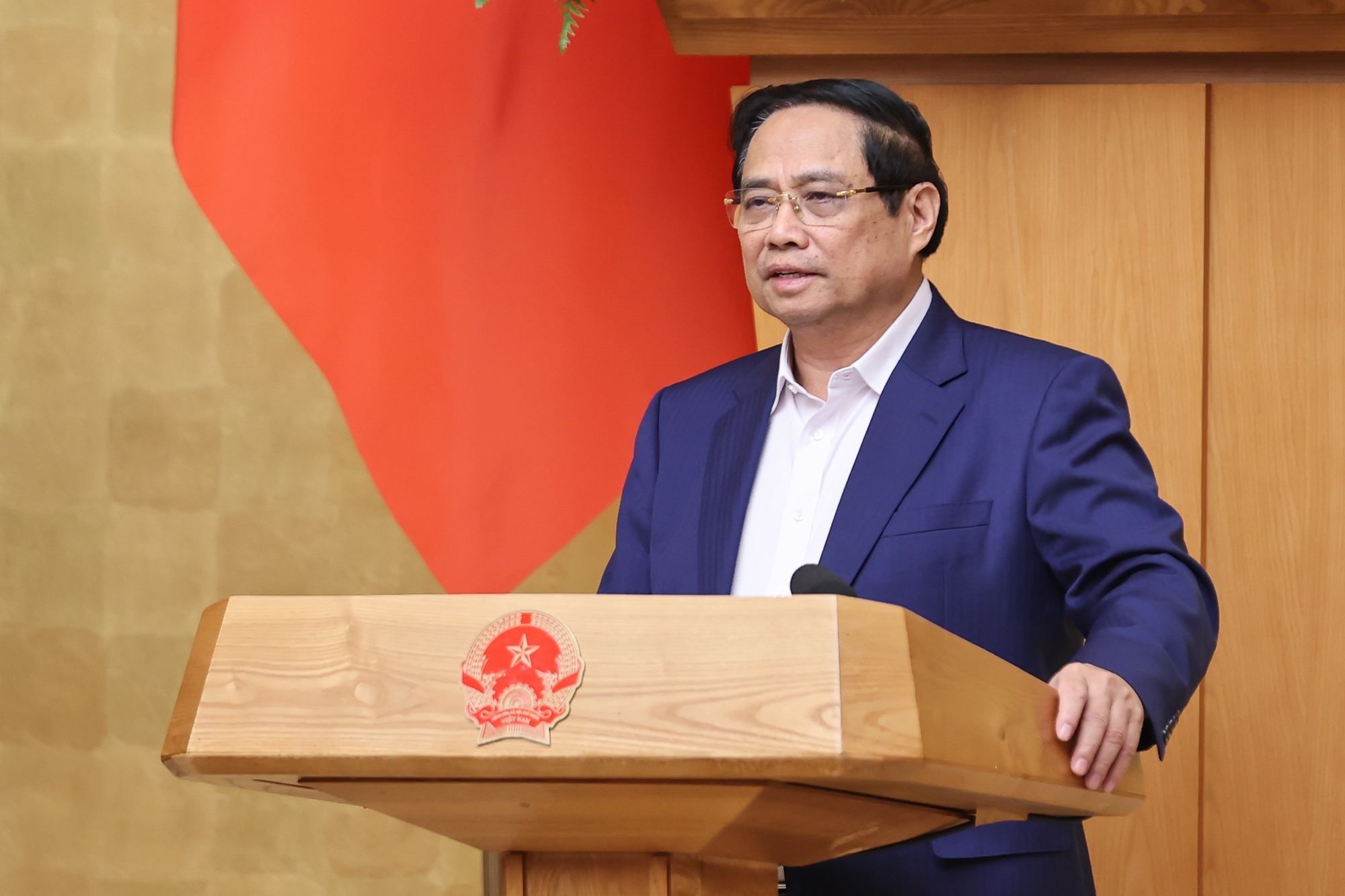 Thủ tướng: Phải bảo đảm "mọi người đều có nhà, mọi gia đình đều có Tết"- Ảnh 1. Thủ tướng: Phải bảo đảm "mọi người đều có nhà, mọi gia đình đều có Tết"- Ảnh 1.