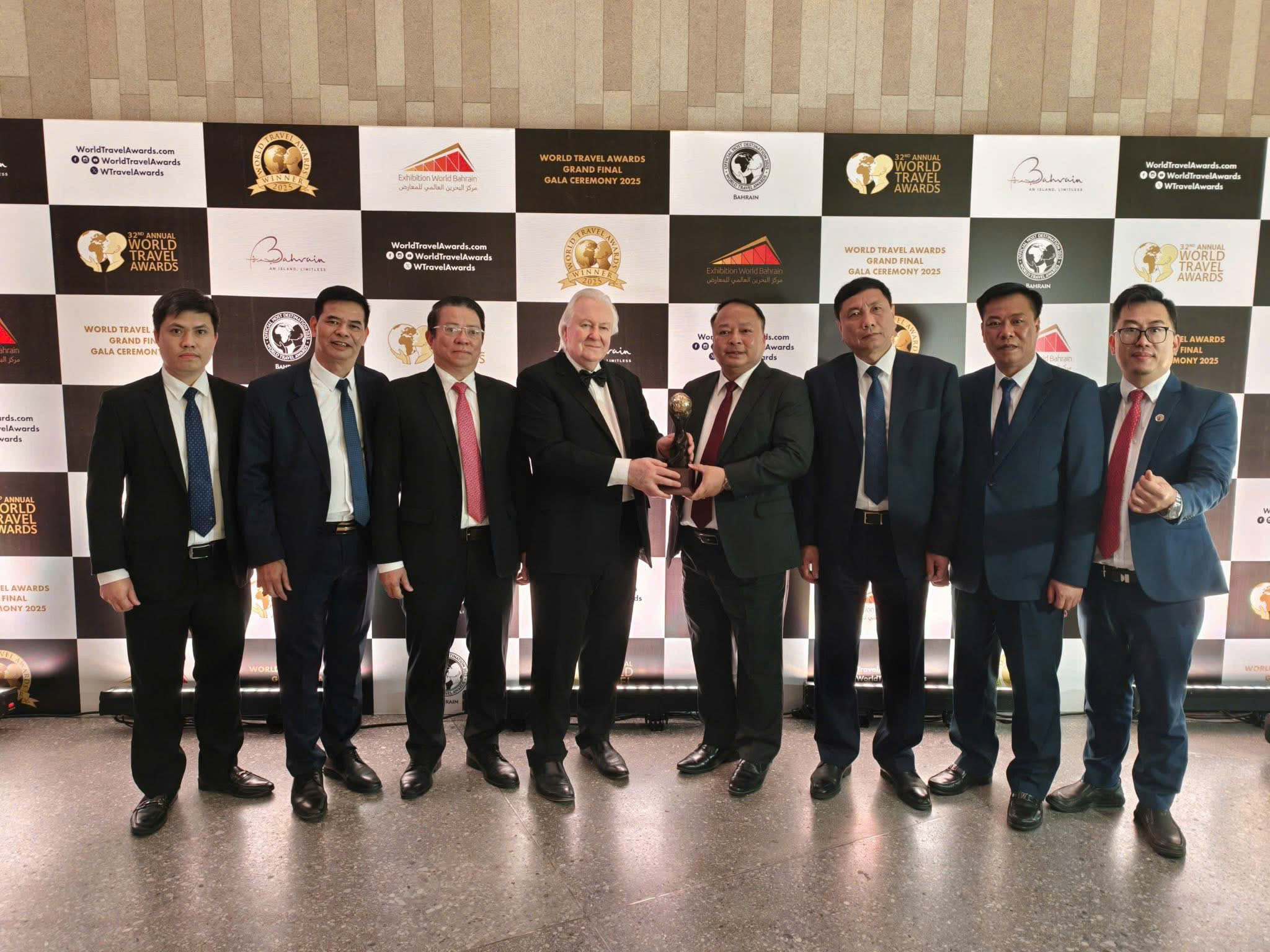 Cao nguyên đá Đồng Văn được vinh danh “Điểm đến văn hóa hàng đầu thế giới 2025”- Ảnh 2. Cao nguyên đá Đồng Văn được vinh danh “Điểm đến văn hóa hàng đầu thế giới 2025”- Ảnh 2.