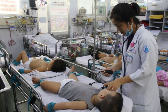 Sở Y tế TP.HCM cảnh báo tác nhân gây bệnh truyền nhiễm quay trở lại- Ảnh 1.