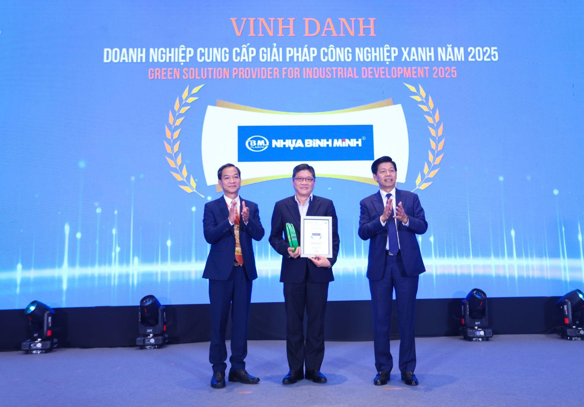 Vì sao chủ nhà hiện đại ưu tiên ống nước “xanh”?- Ảnh 2.