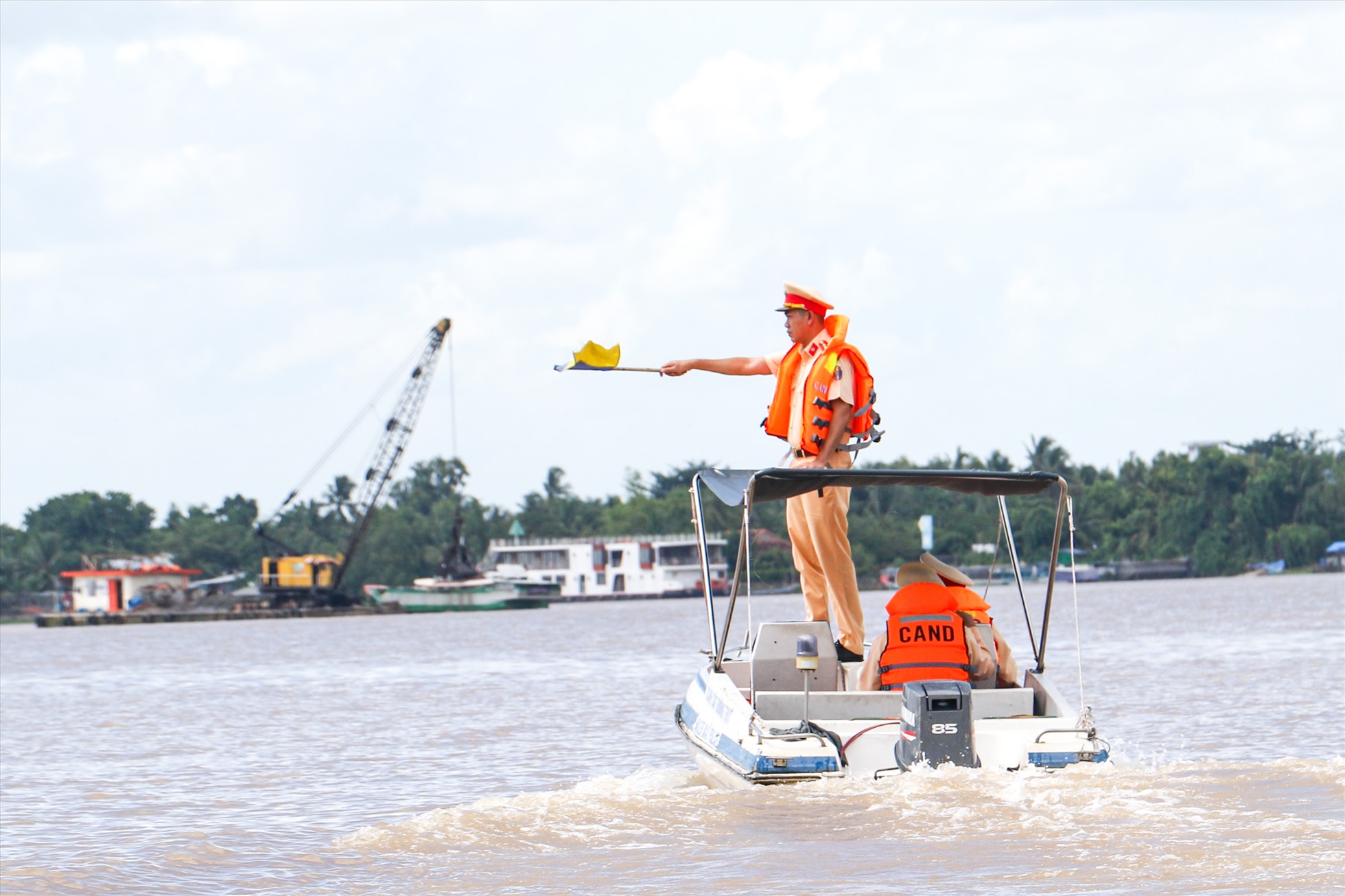 Cần Thơ huy động lực lượng đảm bảo an toàn lễ hội lễ hội Văn hóa Sông nước 2025- Ảnh 2. Cần Thơ huy động lực lượng đảm bảo an toàn lễ hội lễ hội Văn hóa Sông nước 2025- Ảnh 2.