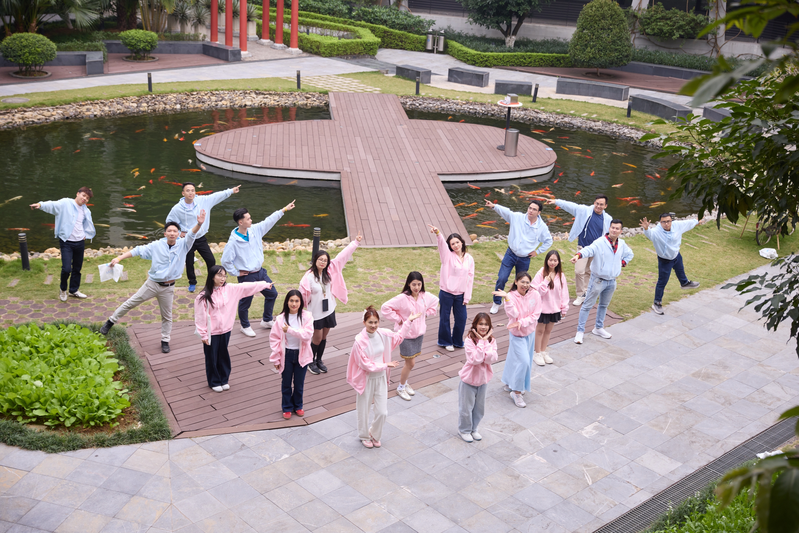 Vietnam Airlines và FPT bắt tay tổ chức sự kiện “kết đôi” cho nhân viên- Ảnh 2. Vietnam Airlines và FPT bắt tay tổ chức sự kiện “kết đôi” cho nhân viên- Ảnh 2.